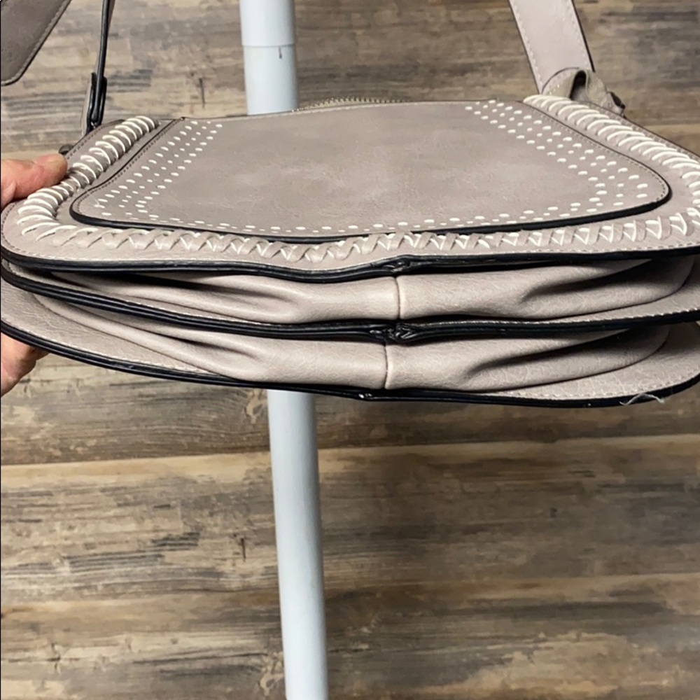 Kate & Alex Cuffaro Crossbody Bag P15 - Picture 6 of 6